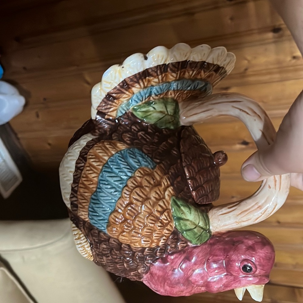 Turkey candy dish with handle and lid